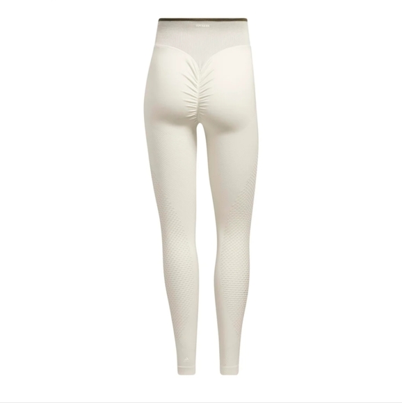 IVY PARK SET , L CROP TOP, L BOTTOM - Picture 4 of 4